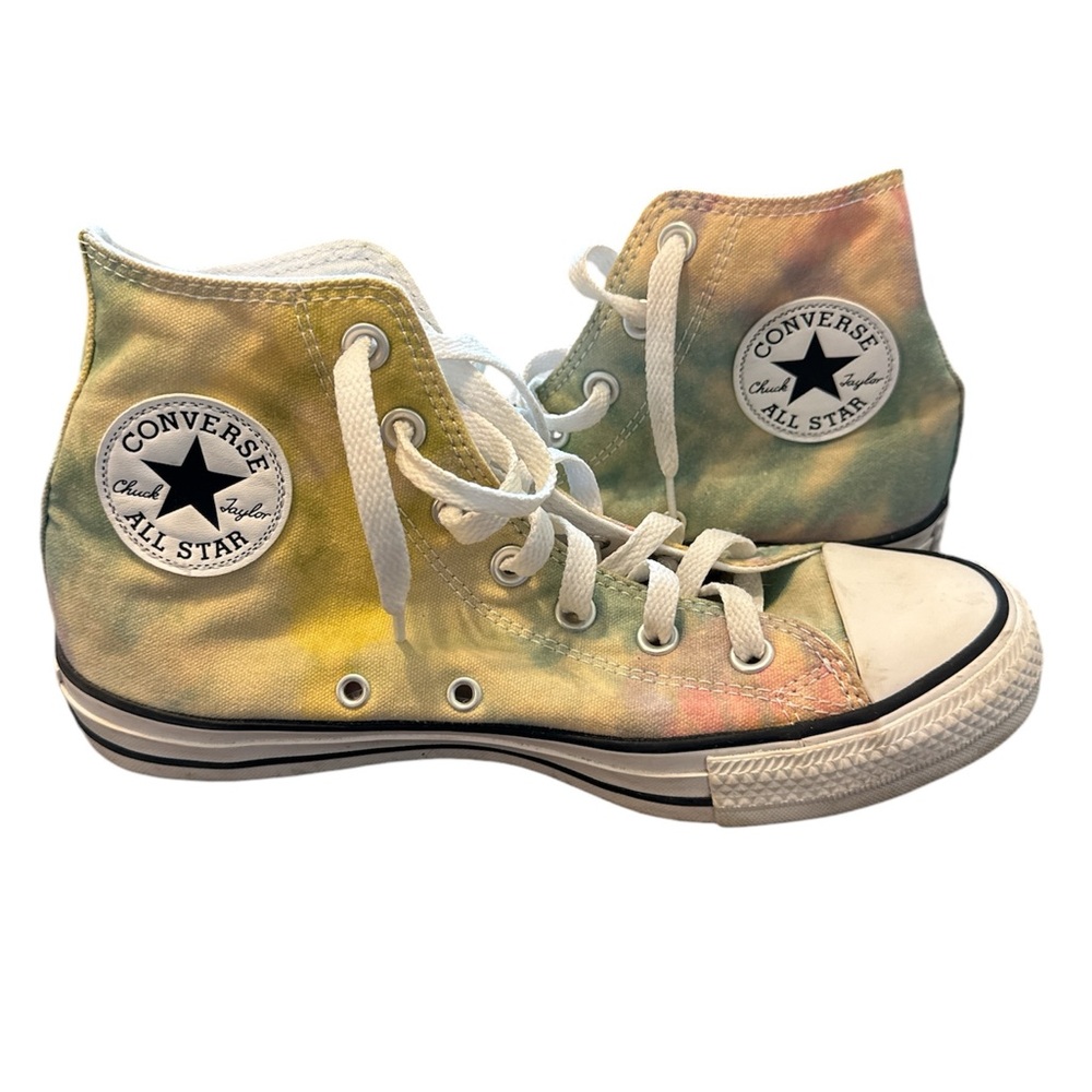 Converse Chuck Taylor All Star Hi-Top Tie Dye Womens 8. Men’s 6 like new